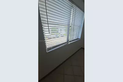 9437 Fontainebleau Blvd #202, Miami, FL 33172 - Photo 17