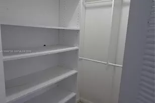 9437 Fontainebleau Blvd, Miami, FL 33172 - Photo 19