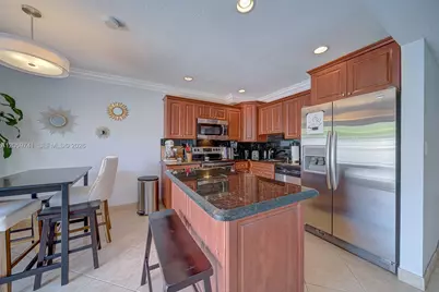 5555 Ludlam Rd #106, South Miami, FL 33155 - Photo 7