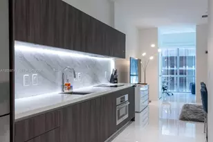 851 NE 1st Ave, Miami, FL 33132 - Photo 3