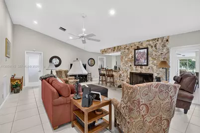 430 NW 130 Avenue, Plantation, FL 33325 - Photo 25