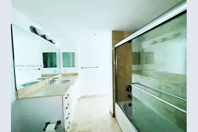2101 Brickell Ave #801, Miami, FL 33129 - Photo 15
