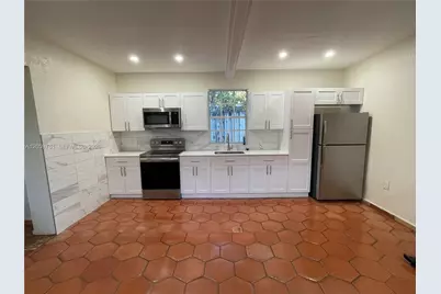 2153 SW 13th St, Miami, FL 33145 - Photo 25