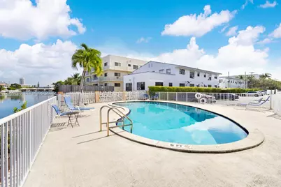 1185 Marseille Dr #101, Miami Beach, FL 33141 - Photo 9
