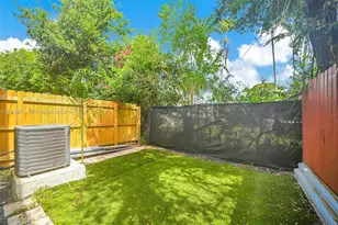 1681 SE 30th St, Homestead, FL 33035 - Photo 23