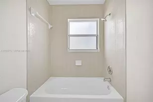 1681 SE 30th St, Homestead, FL 33035 - Photo 41
