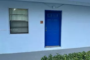 9460 Fontainebleau Blvd, Miami, FL 33172 - Photo 1