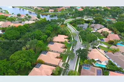 3937 Nighthawk Dr, Weston, FL 33331 - Photo 19