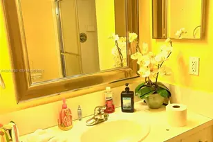 4540 NW 107th Ave, Doral, FL 33178 - Photo 11