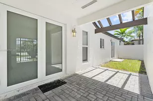 15491 SW 153rd St, Miami, FL 33187 - Photo 7