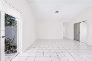 15491 SW 153rd St, Miami, FL 33187 - Photo 9