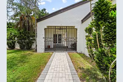 15491 SW 153rd St, Miami, FL 33187 - Photo 5
