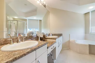 9751 E Bay Harbor Dr #8D, Bay Harbor Islands, FL 33154 - Photo 9
