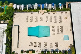 1985 S Ocean Dr, Hallandale Beach, FL 33009 - Photo 29