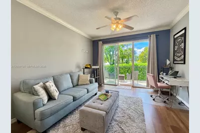 26 Royal Palm Way #201, Boca Raton, FL 33432 - Photo 1