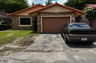 1000 SW 136th Pl, Miami, FL 33184 - Photo 1