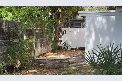 800 SE 15th St #2, Fort Lauderdale, FL 33316 - Photo 21