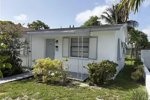 613 NW 5th Ct, Hallandale Beach, FL 33009 - Photo 3