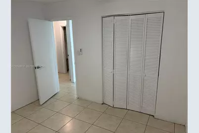 613 NW 5 Ct, Hallandale Beach, FL 33009 - Photo 9