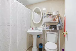 921 E 14th St, Hialeah, FL 33010 - Photo 21