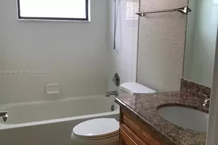 1721 Balfour Point Dr, West Palm Beach, FL 33411 - Photo 21