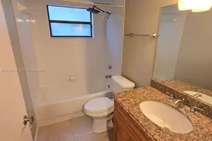 1721 Balfour Point Dr, West Palm Beach, FL 33411 - Photo 17