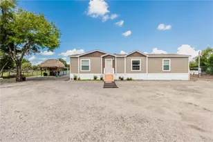 130 S Nogal St, Clewiston, FL 33440 - Photo 1