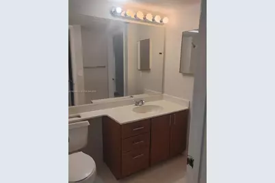 729 NW 92 Av 729 #729, Plantation, FL 33324 - Photo 9