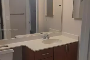 729 NW 92 Av Build 29 729, Plantation, FL 33324 - Photo 9