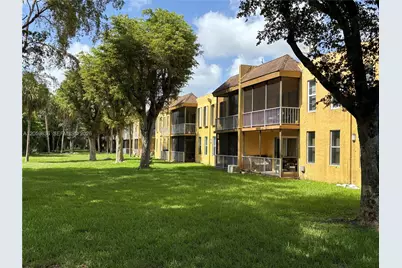 13700 SW 62nd St #239, Miami, FL 33183 - Photo 9