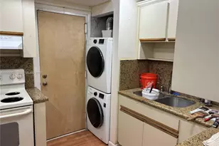 13700 SW 62nd St, Miami, FL 33183 - Photo 3