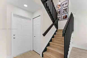 8424 NW 141st Ln, Miami Lakes, FL 33016 - Photo 21