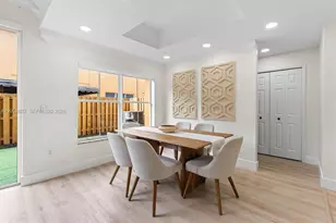 8424 NW 141st Ln, Miami Lakes, FL 33016 - Photo 11