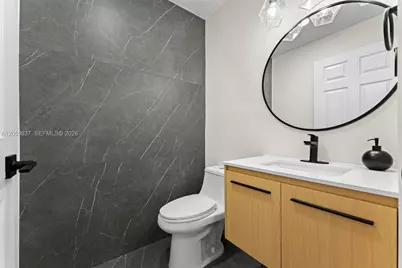 8424 NW 141st Ln #4307, Miami Lakes, FL 33016 - Photo 17