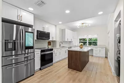 8424 NW 141st Ln #4307, Miami Lakes, FL 33016 - Photo 5