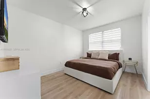 8424 NW 141st Ln, Miami Lakes, FL 33016 - Photo 23