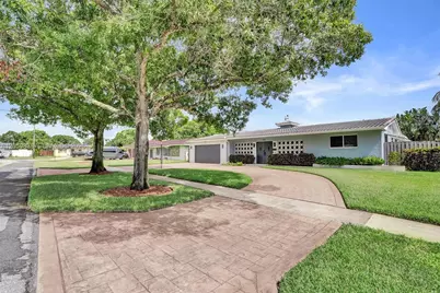 5281 SW 4th Ct, Plantation, FL 33317 - Photo 7