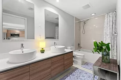 121 NE 34th St #2003, Miami, FL 33137 - Photo 11