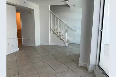 7600 Collins Ave #1008, Miami Beach, FL 33141 - Photo 9