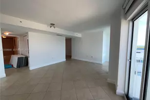 7600 Collins Ave, Miami Beach, FL 33141 - Photo 17