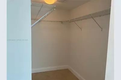 7600 Collins Ave #1008, Miami Beach, FL 33141 - Photo 19