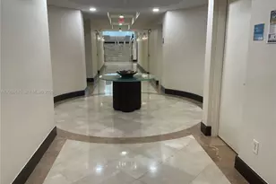 7600 Collins Ave, Miami Beach, FL 33141 - Photo 21