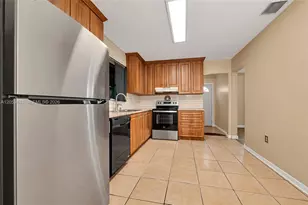 19401 NW 23rd Ave, Miami Gardens, FL 33056 - Photo 7