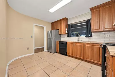 19401 NW 23rd Ave, Miami Gardens, FL 33056 - Photo 5