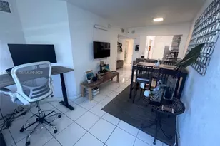 100 Lincoln Rd, Miami Beach, FL 33139 - Photo 9