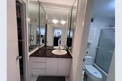 100 Lincoln Rd #537, Miami Beach, FL 33139 - Photo 25