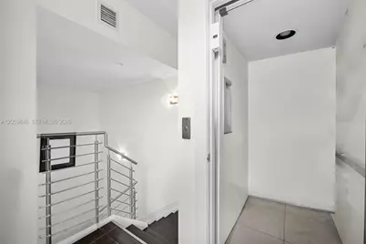 10350 NW 64th St, Doral, FL 33178 - Photo 25