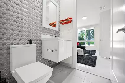 10350 NW 64th St, Doral, FL 33178 - Photo 27