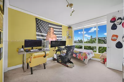 10350 NW 64th St, Doral, FL 33178 - Photo 23