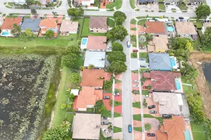 14935 SW 34th St, Miami, FL 33185 - Photo 5